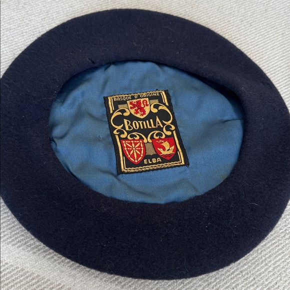Vintage Beret - Picture 1 of 5